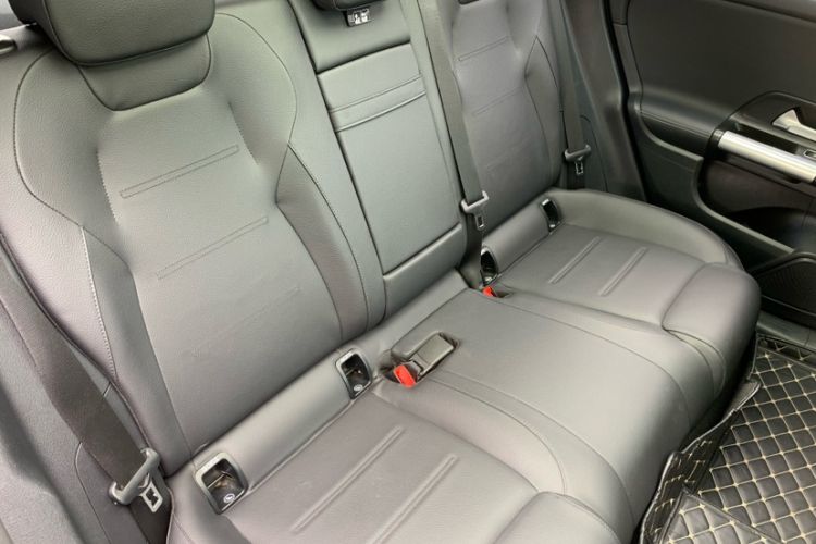 Used Mercedes-Benz EQA 2022 EQA 260 Interior 10