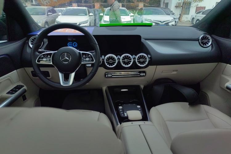Used Mercedes-Benz EQA 2022 EQA 260 Interior 2