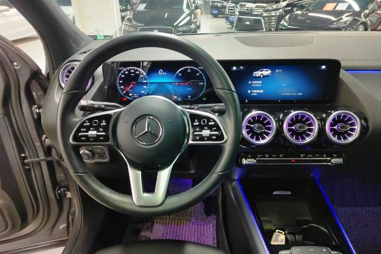 Used Mercedes-Benz EQA 2022 EQA 260 Interior 2