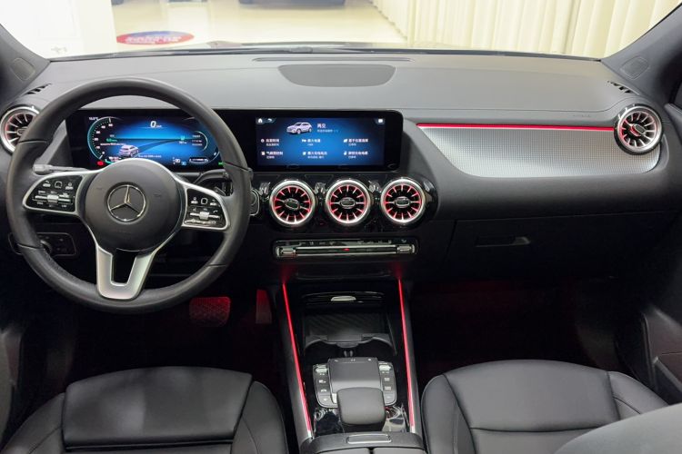 Used Mercedes-Benz EQA 2022 EQA 260 Interior 3