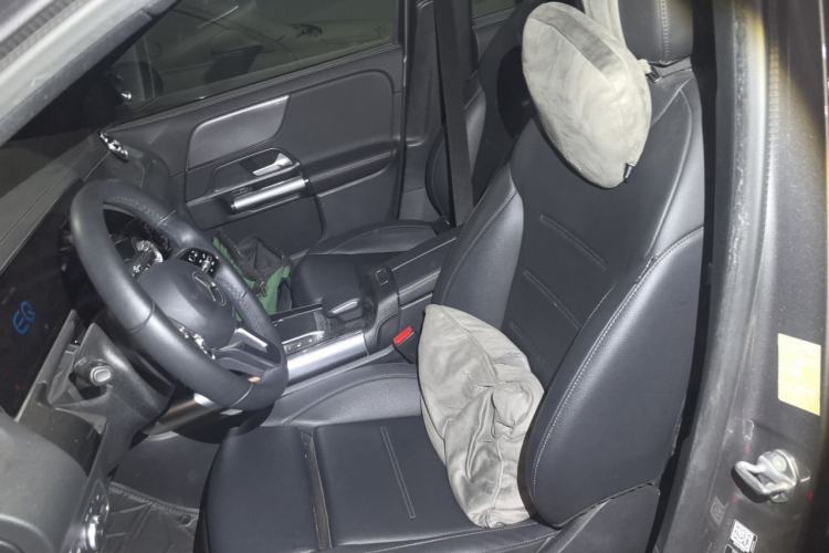 Used Mercedes-Benz EQA 2022 EQA 260 Left Front Seat