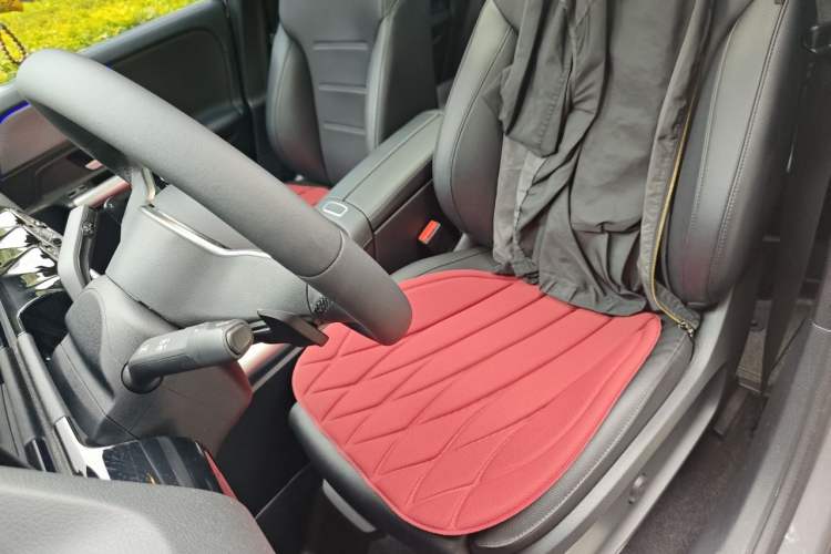 Used Mercedes-Benz EQA 2022 EQA 260 Left Front Seat