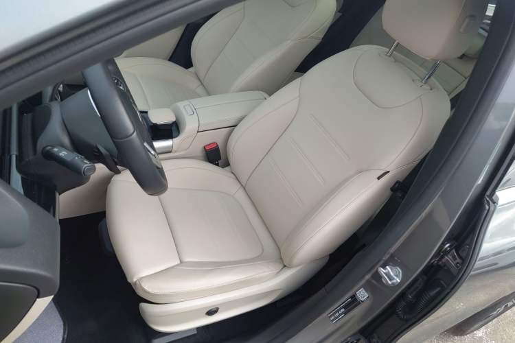 Used Mercedes-Benz EQA 2022 EQA 260 Left Front Seat