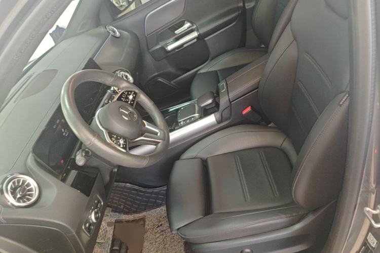 Used Mercedes-Benz EQA 2022 EQA 260 Left Front Seat