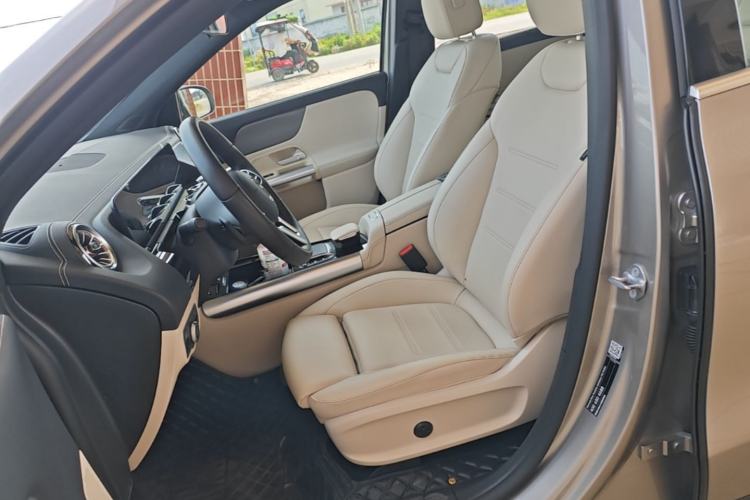 Used Mercedes-Benz EQA 2022 EQA 260 Left Front Seat
