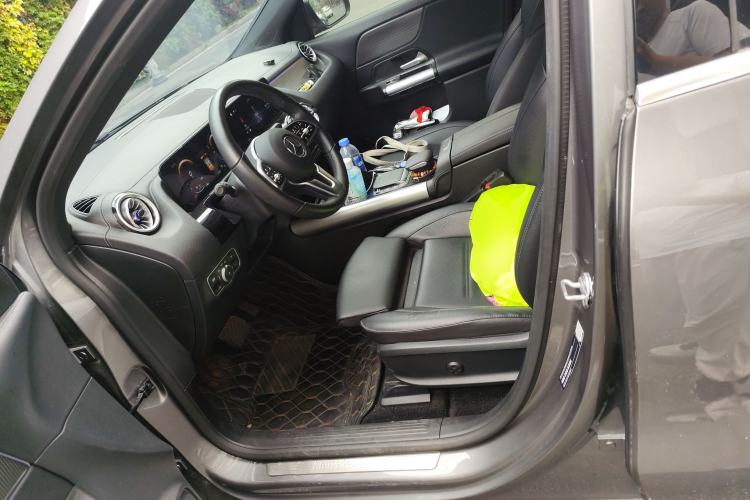 Used Mercedes-Benz EQA 2022 EQA 260 Left Front Seat
