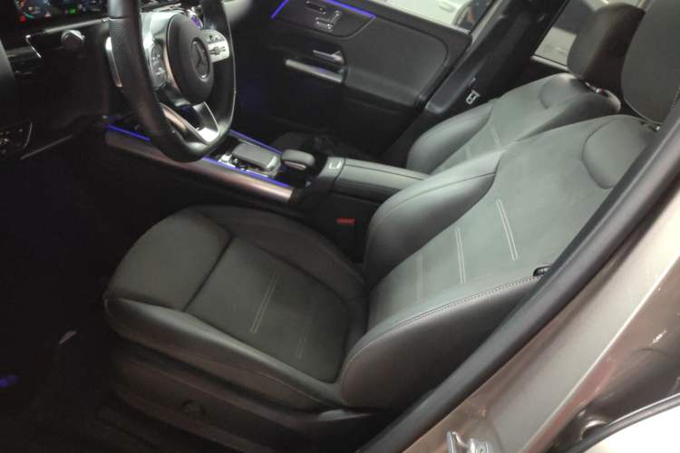 Used Mercedes-Benz EQA 2022 EQA 300 4MATIC Launch Edition Left Front Seat