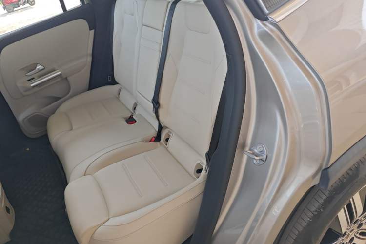 Used Mercedes-Benz EQA 2022 EQA 260 Left Rear Seat