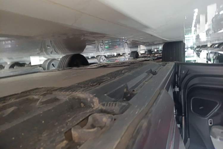 Used Mercedes-Benz EQA 2022 EQA 300 4MATIC Launch Edition Left Side Sill