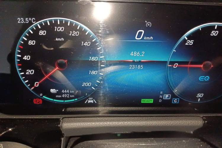 Used Mercedes-Benz EQA 2022 EQA 260 Odometer Close Up