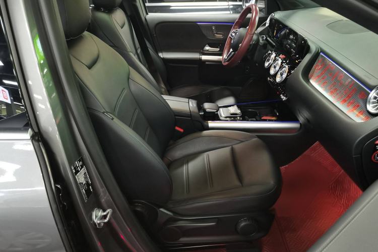 Used Mercedes-Benz EQA 2022 EQA 260 Right Front Seat