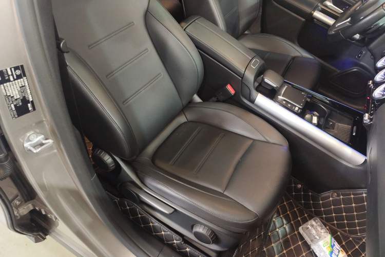 Used Mercedes-Benz EQA 2022 EQA 260 Right Front Seat