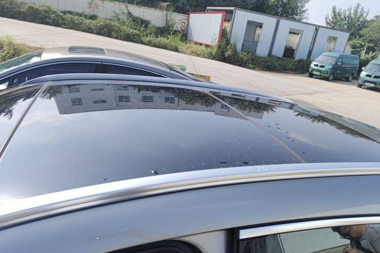 Used Mercedes-Benz EQA 2022 EQA 300 4MATIC Launch Edition Roof