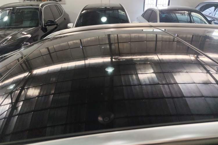 Used Mercedes-Benz EQA 2022 EQA 260 Roof