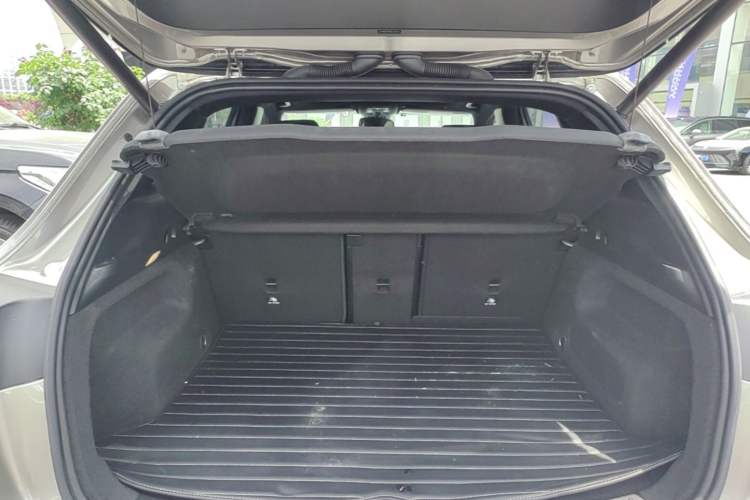 Used Mercedes-Benz EQA 2022 EQA 260 Trunk