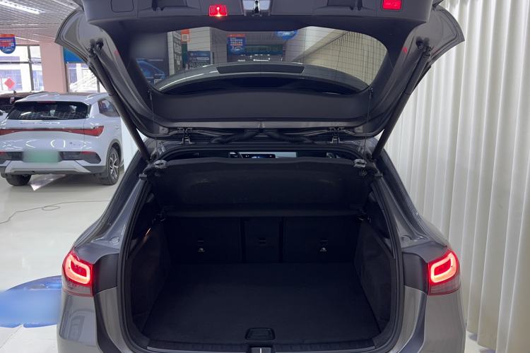 Used Mercedes-Benz EQA 2022 EQA 260 Trunk