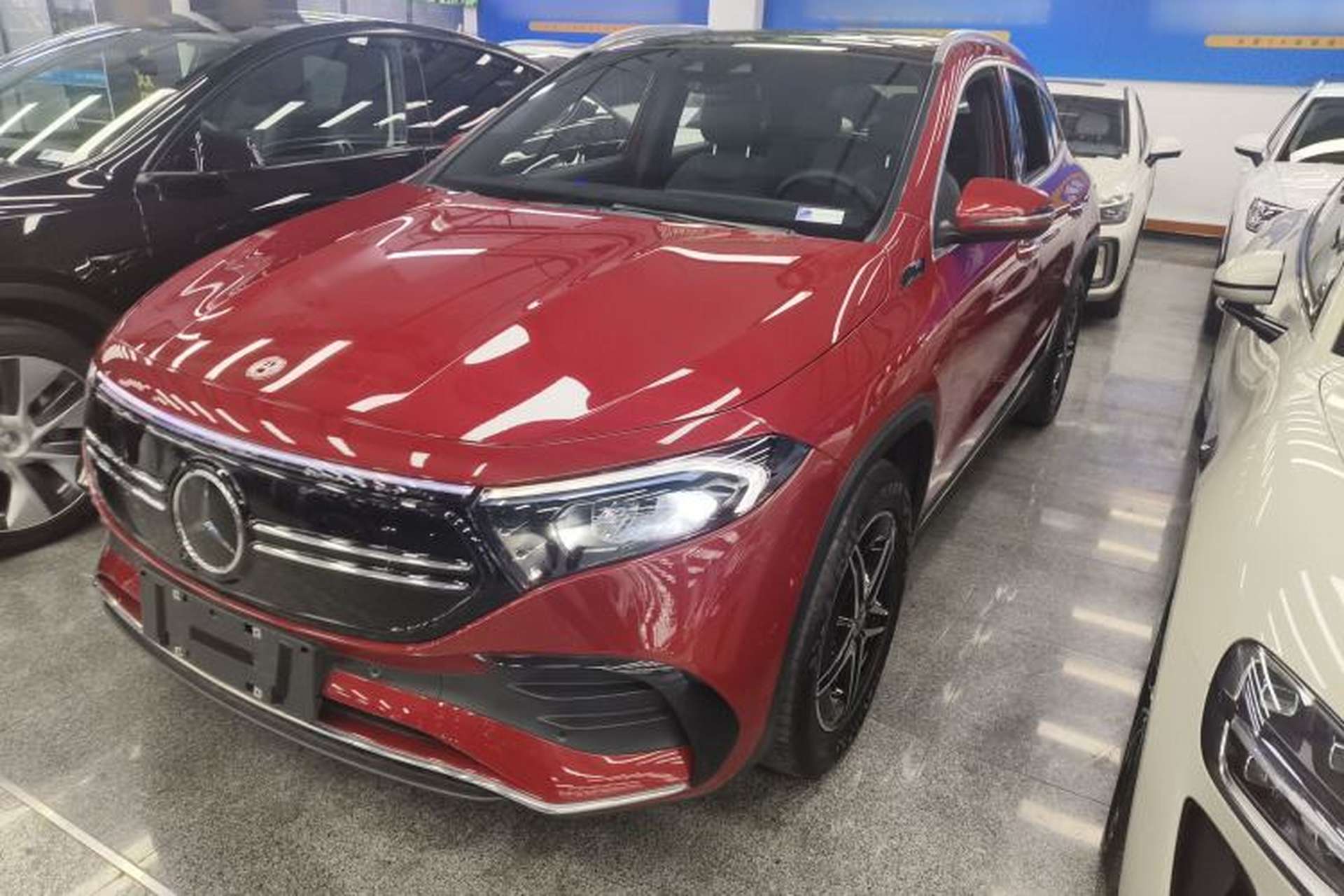 Used Mercedes-Benz EQA 2022 EQA 300 4MATIC Launch Edition Front Left 45 Deg