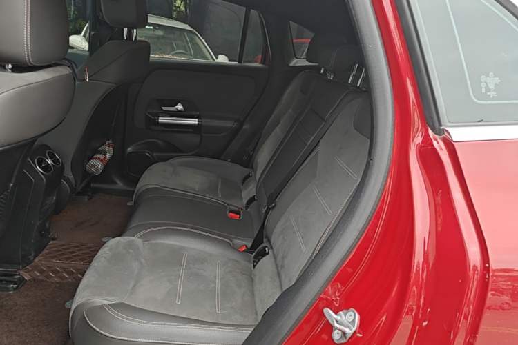 Used Mercedes-Benz EQA 2022 EQA 300 4MATIC Launch Edition Left Rear Seat