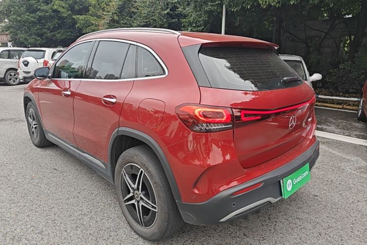 Used Mercedes-Benz EQA 2022 EQA 300 4MATIC Launch Edition Rear Left 45 Deg