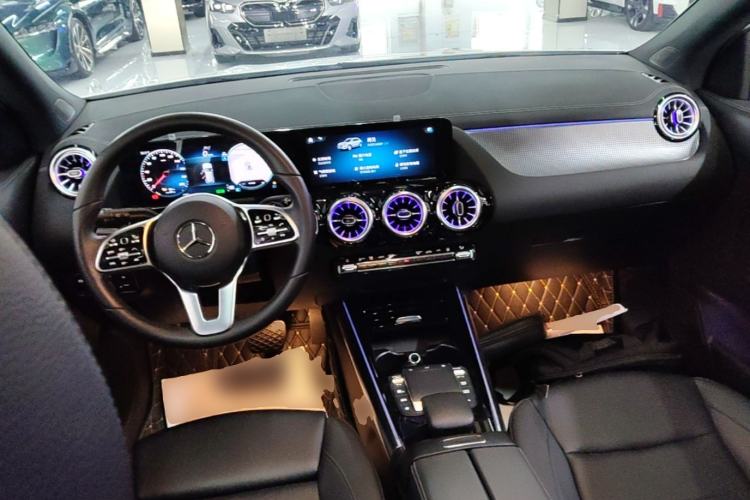 Used Mercedes-Benz EQA 2022 EQA 260 Center Console