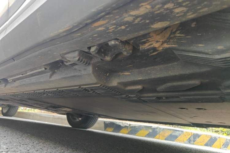 Used Mercedes-Benz EQA 2022 EQA 260 Chassis Rear Left