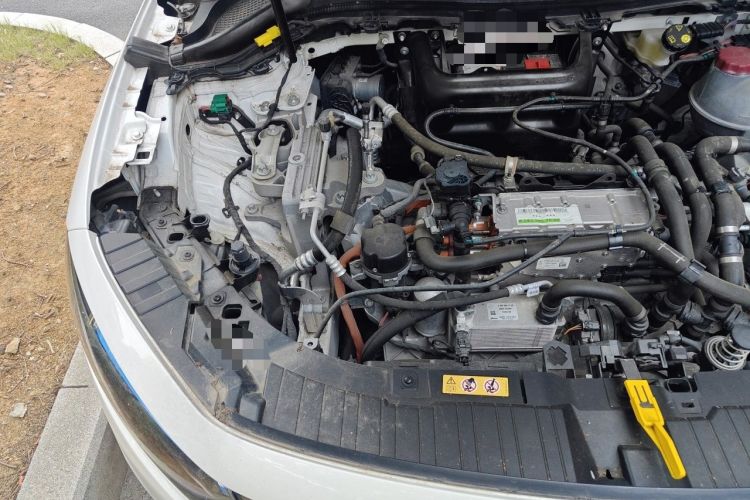 Used Mercedes-Benz EQA 2022 EQA 260 Engine Bay Right