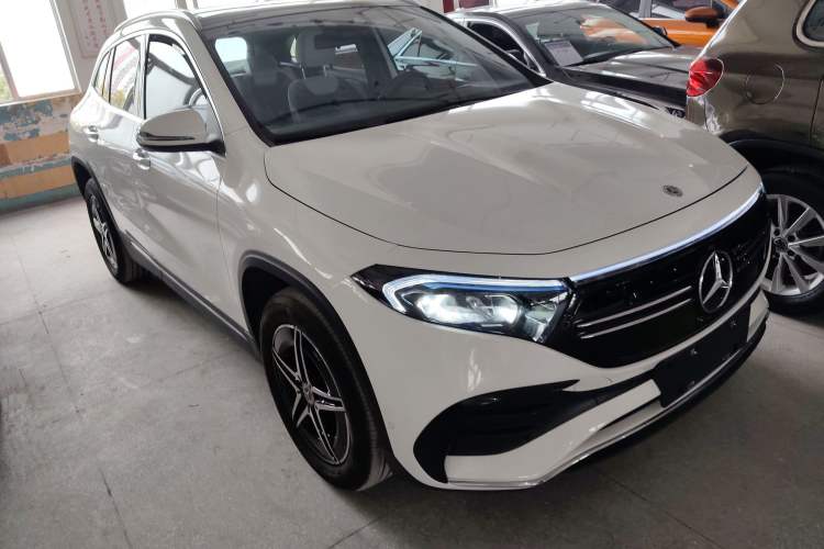 Used Mercedes-Benz EQA 2022 EQA 300 4MATIC Launch Edition Exterior 1