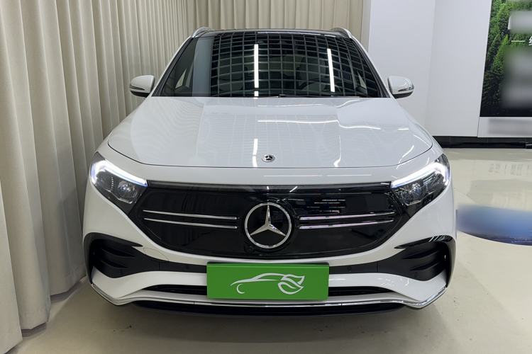 Used Mercedes-Benz EQA 2022 EQA 300 4MATIC Launch Edition Exterior 1