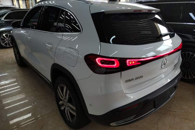 Used Mercedes-Benz EQA 2022 EQA 260 Exterior 2