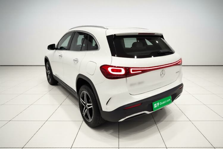 Used Mercedes-Benz EQA 2022 EQA 300 4MATIC Launch Edition Exterior 2