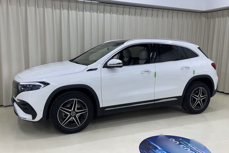 Used Mercedes-Benz EQA 2022 EQA 300 4MATIC Launch Edition Exterior 2