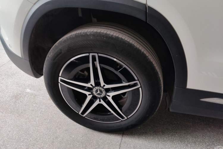 Used Mercedes-Benz EQA 2022 EQA 300 4MATIC Launch Edition Exterior 5