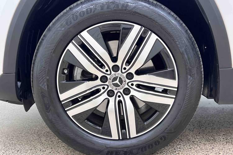 Used Mercedes-Benz EQA 2022 EQA 260 Exterior 6