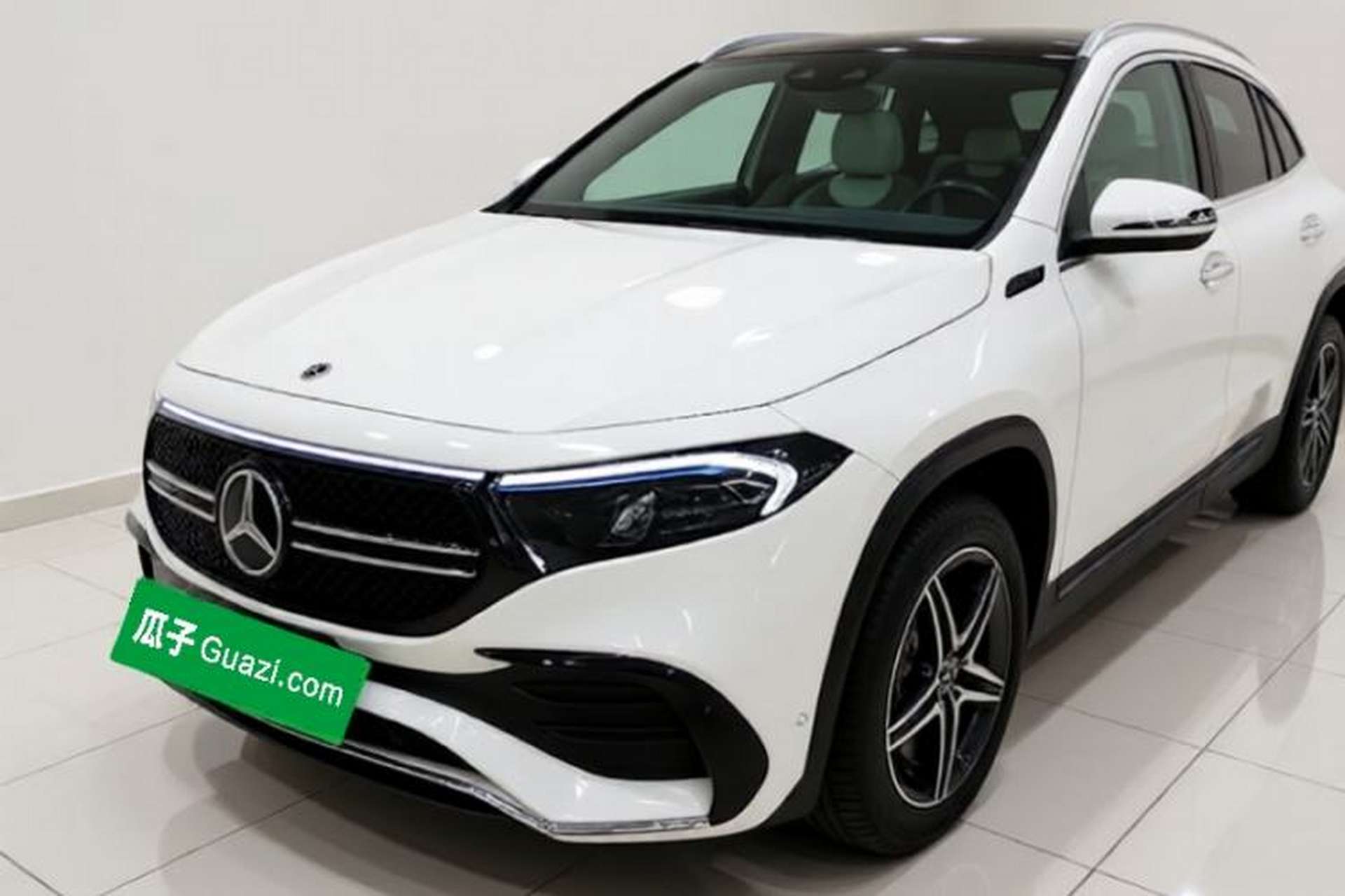 Used Mercedes-Benz EQA 2022 EQA 300 4MATIC Launch Edition Front Left 45 Deg