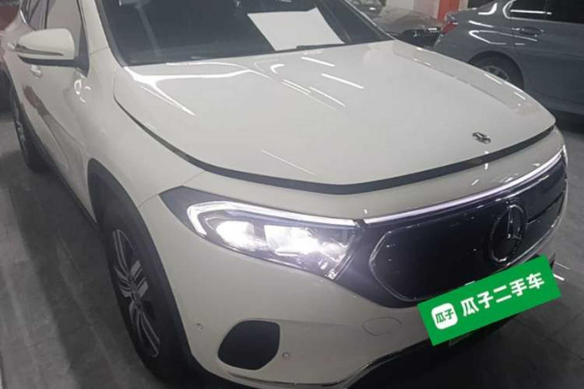 Used Mercedes-Benz EQA 2022 EQA 260 Front Right 45 Deg