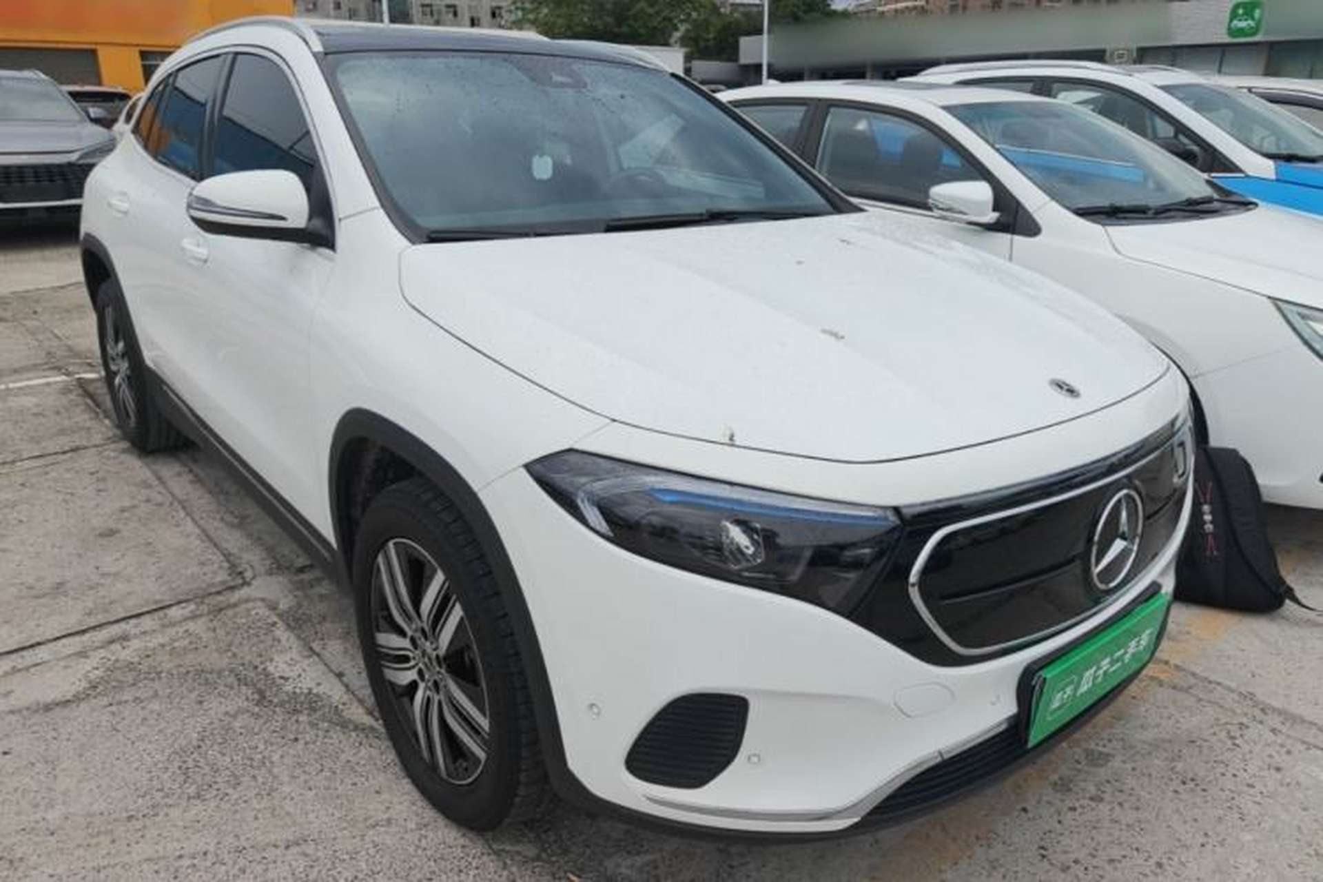Used Mercedes-Benz EQA 2022 EQA 260 Front Right 45 Deg