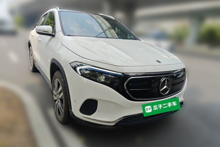 Used Mercedes-Benz EQA 2022 EQA 260 Front Right 45 Deg