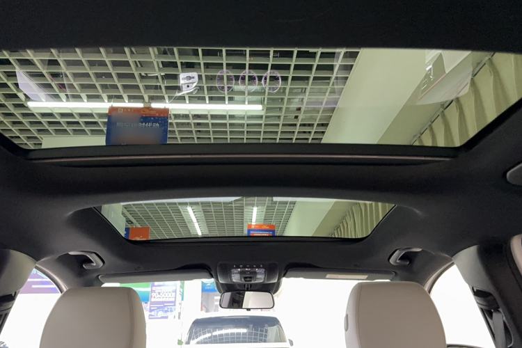 Used Mercedes-Benz EQA 2022 EQA 300 4MATIC Launch Edition Headliner