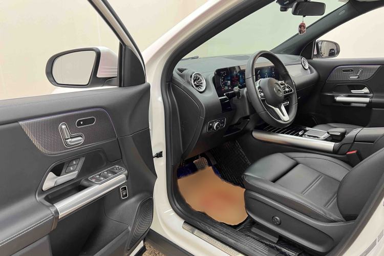 Used Mercedes-Benz EQA 2022 EQA 260 Interior 11