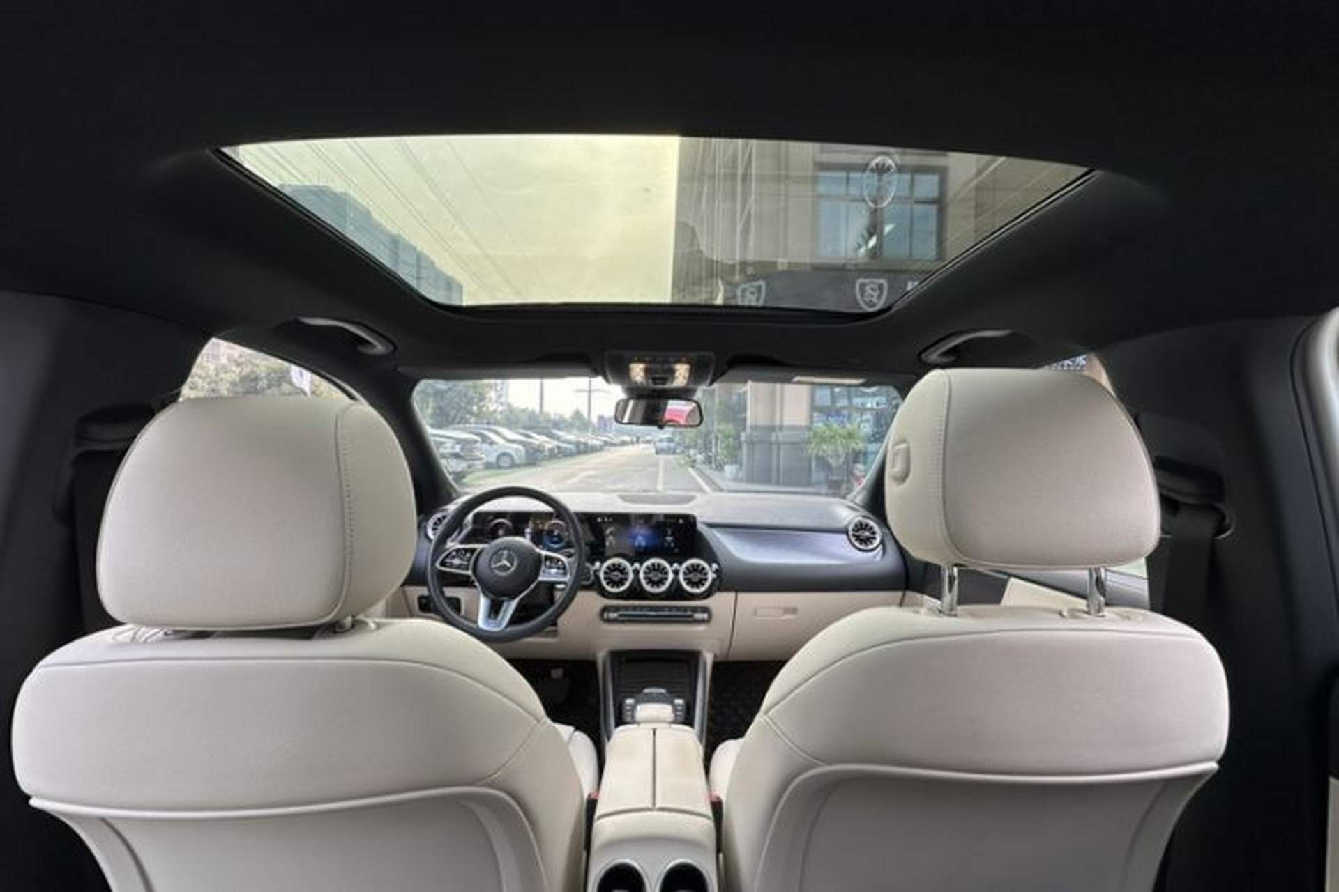 Used Mercedes-Benz EQA 2022 EQA 260 Interior 11