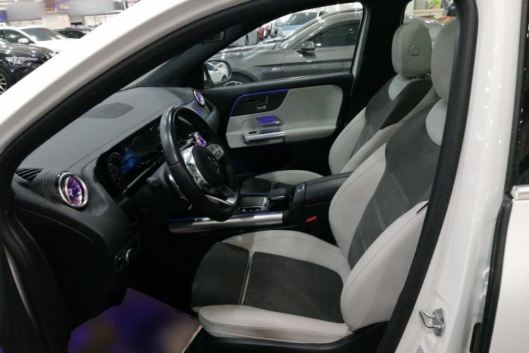 Used Mercedes-Benz EQA 2022 EQA 300 4MATIC Launch Edition Left Front Seat