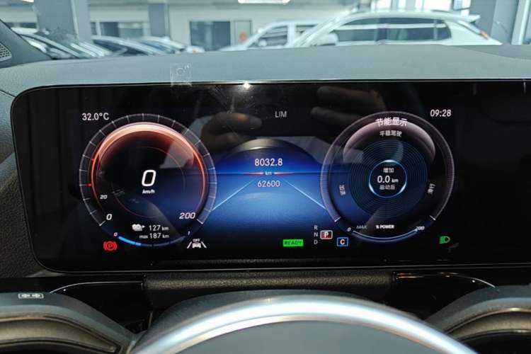 Used Mercedes-Benz EQA 2022 EQA 260 Odometer Close Up