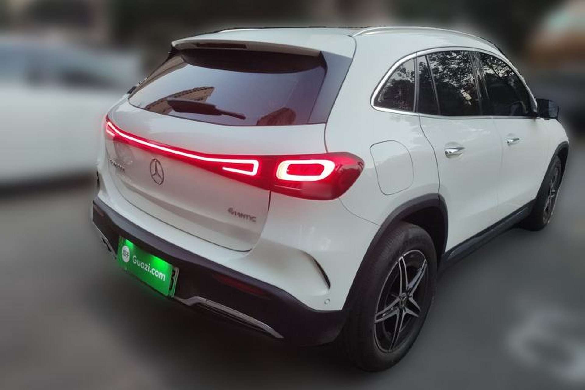 Used Mercedes-Benz EQA 2022 EQA 300 4MATIC Launch Edition Rear Right 45 Deg
