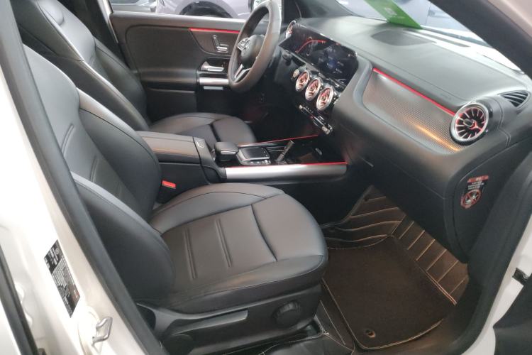 Used Mercedes-Benz EQA 2022 EQA 260 Right Front Seat