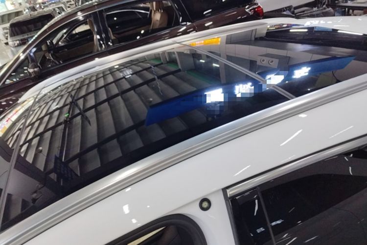 Used Mercedes-Benz EQA 2022 EQA 260 Roof