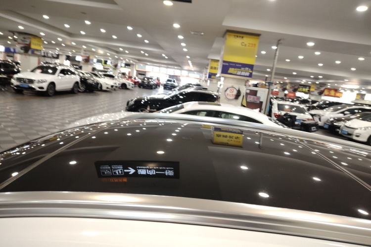 Used Mercedes-Benz EQA 2022 EQA 300 4MATIC Launch Edition Roof