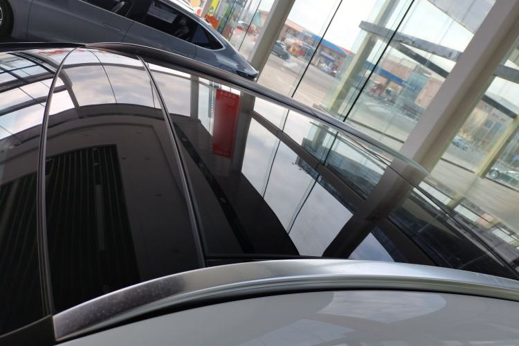 Used Mercedes-Benz EQA 2022 EQA 260 Roof