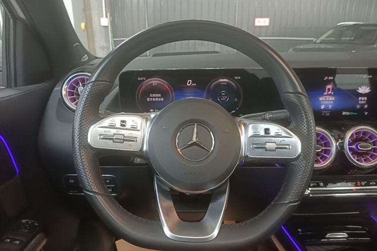 Used Mercedes-Benz EQA 2022 EQA 300 4MATIC Launch Edition Steering Wheel