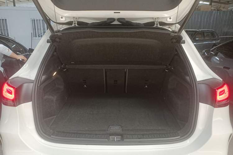 Used Mercedes-Benz EQA 2022 EQA 300 4MATIC Launch Edition Trunk