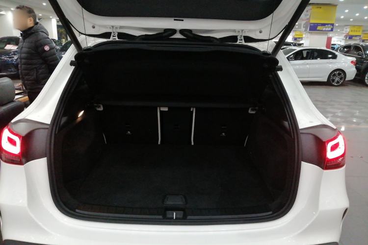 Used Mercedes-Benz EQA 2022 EQA 300 4MATIC Launch Edition Trunk